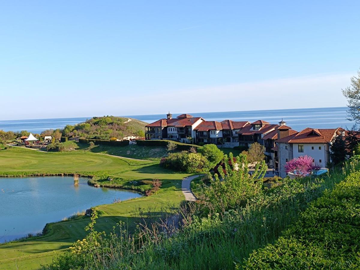 Thracian Cliffs Апартамент Голф Холидей 카바르나 외부 사진